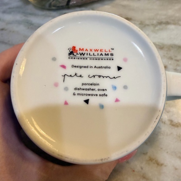 MAXWELL & WiLILLIAMS 12oz Australia Kangaroo Blue Porcelain Mug by PETE CROMER - Picture 6 of 7